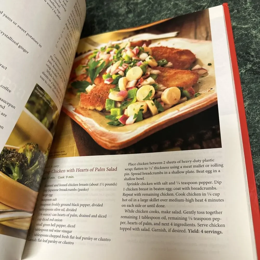 Southern‎ Living Ultimate Christmas Cookbook Special Edition By Dillard's 2010